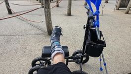 Knie-Scooter / Knie-Roller mit Luftreifen – ideal nach Fuss-