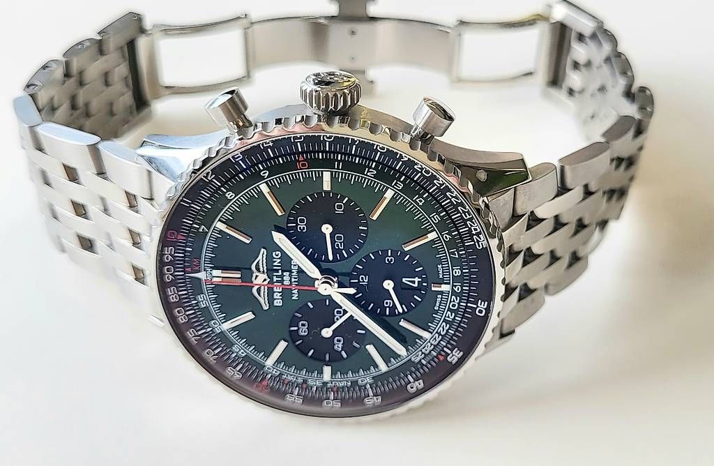 Breitling Uhren: Breitling Naviitimer B01 46 Green Chrono – Gebraucht aus Seengen von maxi005 3