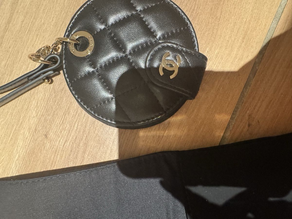 Chanel Borse: CHANEL Name Tag Key Ring Black – Nuovo (secondo la descrizione) da Zürich venduto da iva_c9dw 2