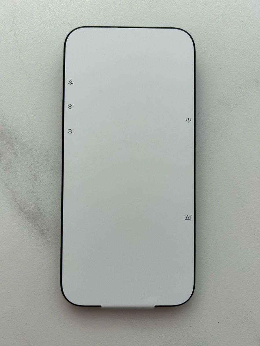 Apple Telefoni cellulari / Smartphones: Smartphone Apple iPhone 16Pro Max schwarz 256 GB  – Nuovo (secondo la descrizione) da Thun venduto da Refit-Zone