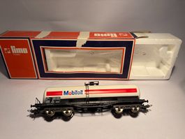 LIMA Doppelachsiger Tankwagen MOBILOIL weiss, DC Achsen