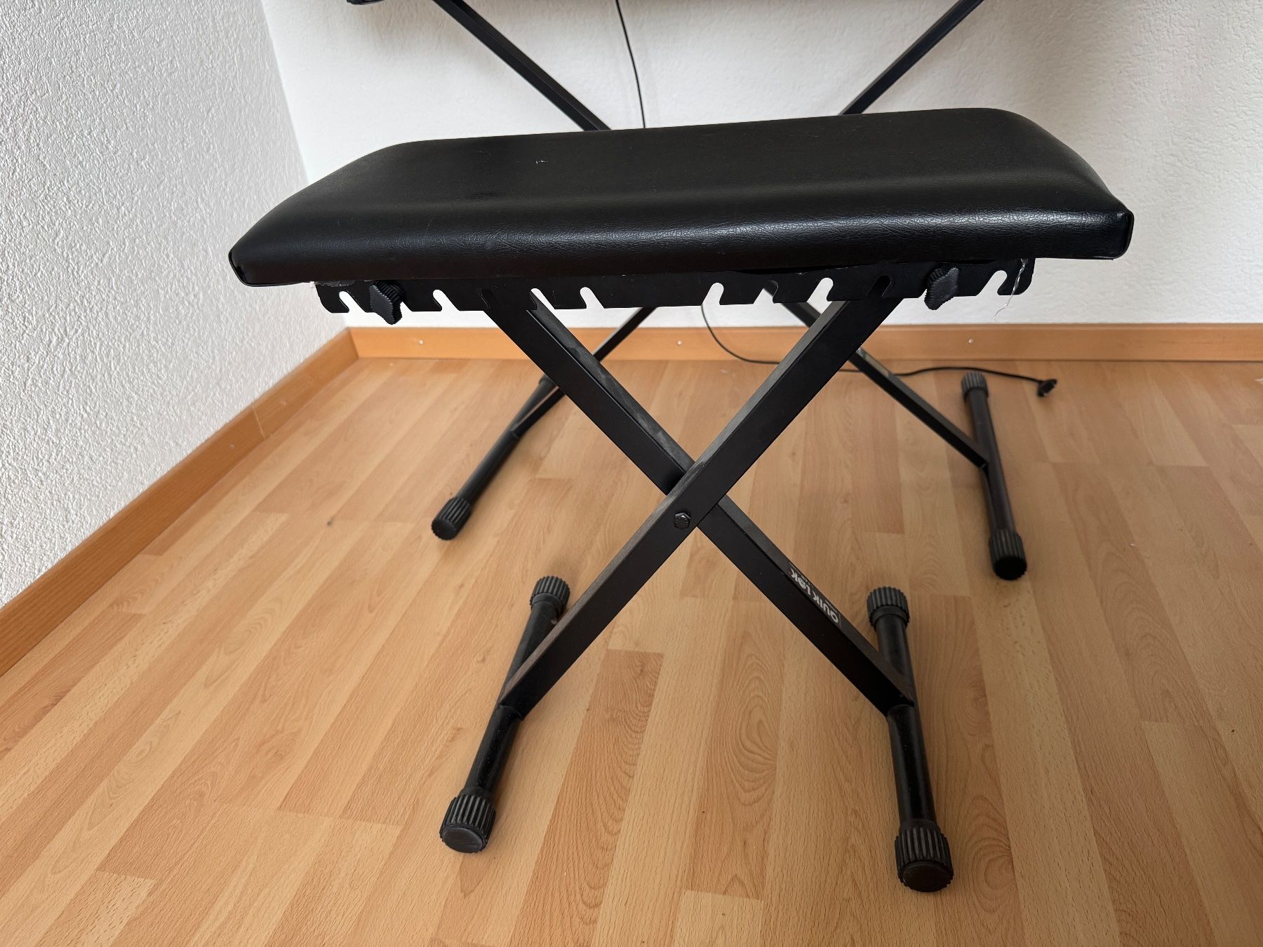 Roland Instruments de musique: Roland E-86 Intelligent Synthesizer – D'occasion à Bellmund par Nicooo03 5