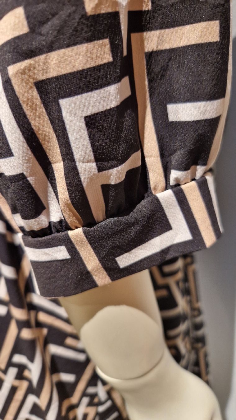 Kleider: Lässiges Kleid, Gr. 36/38, schwarz/ ecru/ hellbraun. – Gebraucht aus Widnau von Smanitu 4