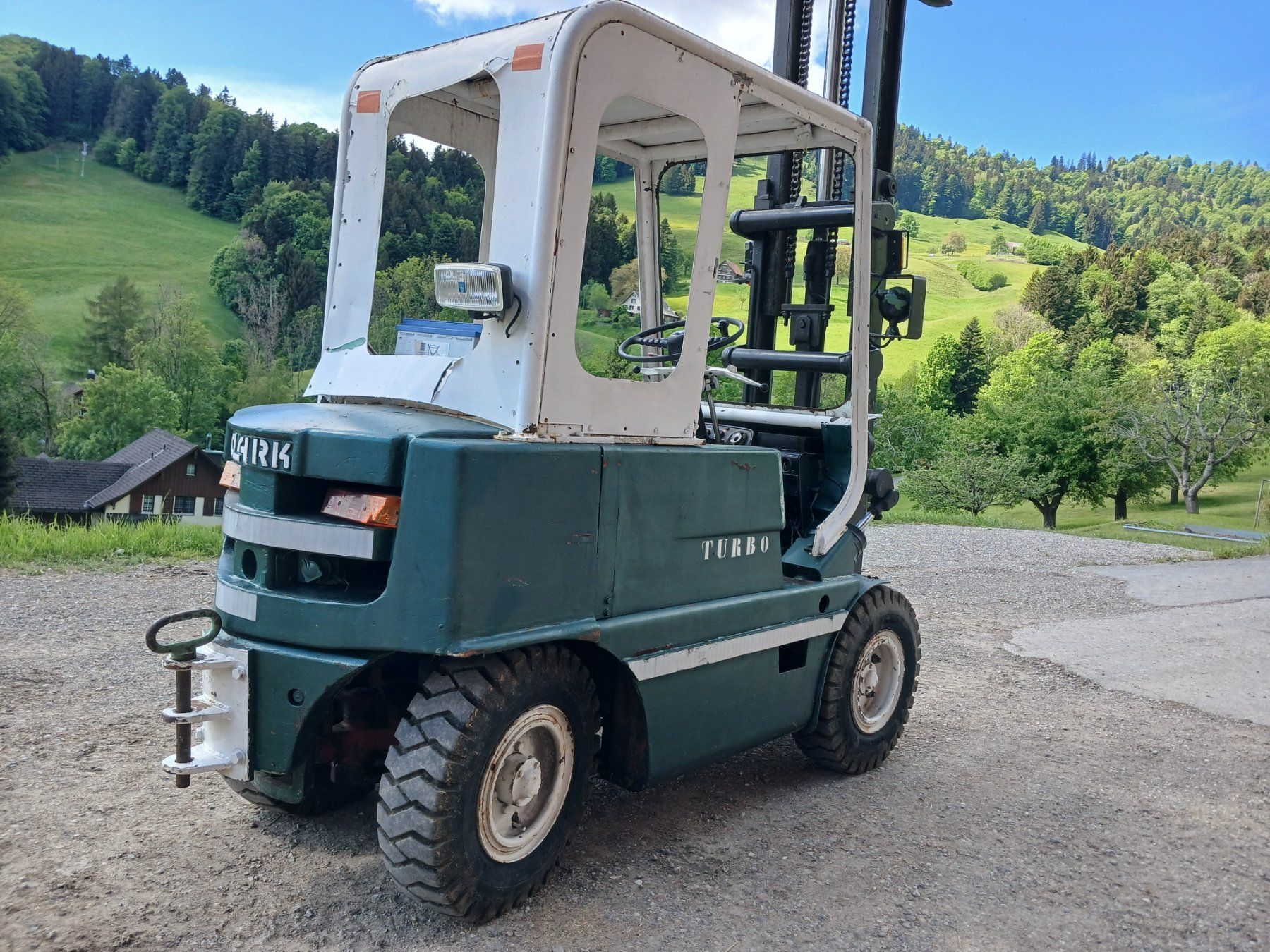 Clark Carrelli elevatori e a forche: Clark Gabelstapler – Usato da Krinau venduto da P.grob 1