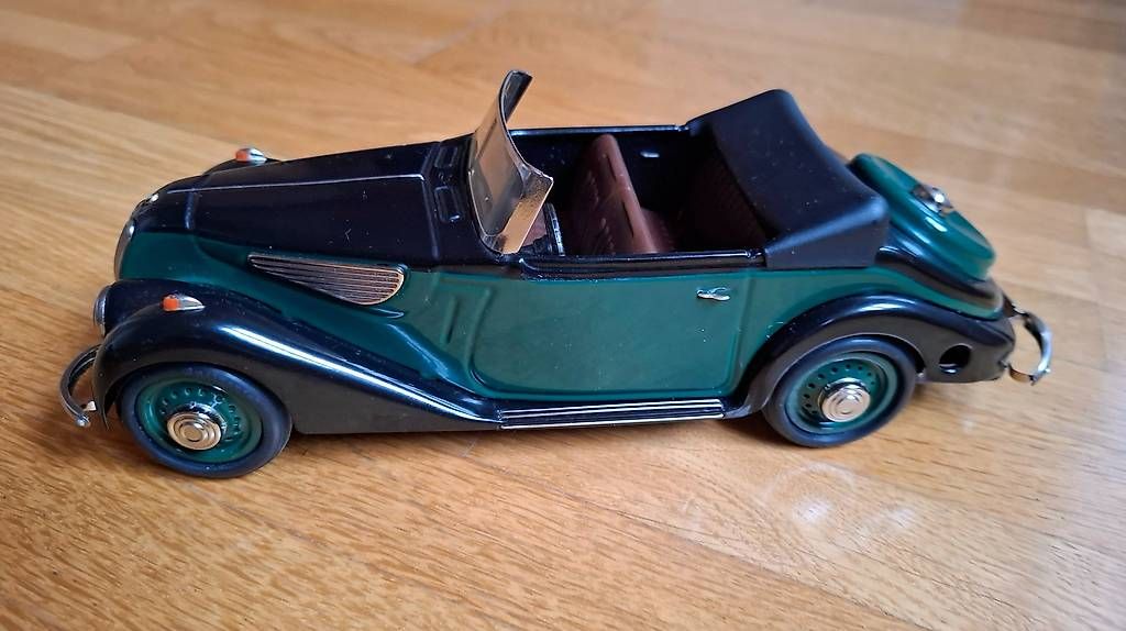 Schuco Modellautos: Schuco BMW 327 – Neu (gemäss Beschreibung) aus Radelfingen von Spugi93 1