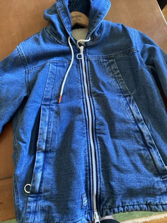 Superdry Jeansjacke mit Kapuze und Futter blau gut erhalten