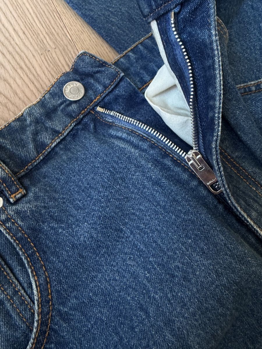 Jeans: Bally Blue Jeans - Size 30 – Neu (gemäss Beschreibung) aus Zürich von dav_ylk6 4