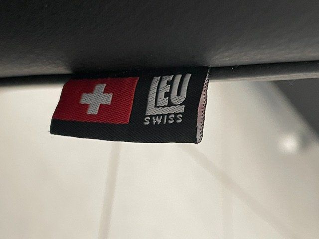 Poltrone: TV-Sessel Leu Swiss Schweizer Design – Usato da Adliswil venduto da Odette3 2