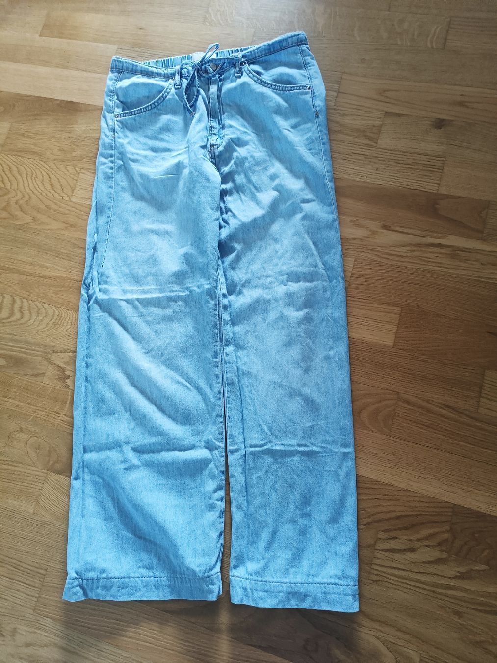 Zara Jeans: Zara 38 – Usato da Muri AG venduto da Mupuputs
