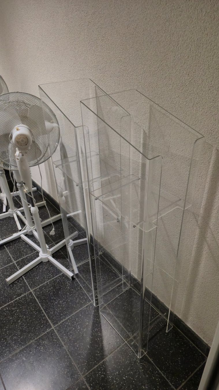 Altro per la casa: Magazinaufsteller Plexiglas 3/3 – Usato da Watt venduto da sarahZH1995 1