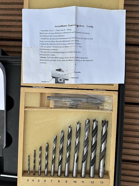 Bohrmaschinen: Bohrmaschine + 3-13er Holzbohrer – Gebraucht aus Zürich von mg_142 2