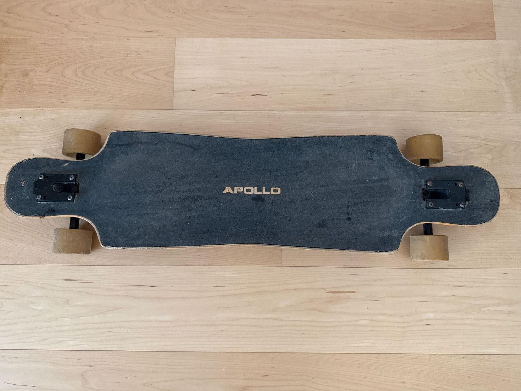 Skateboards: Longboard Apollo – Gebraucht aus Olten von Phoenix_0209