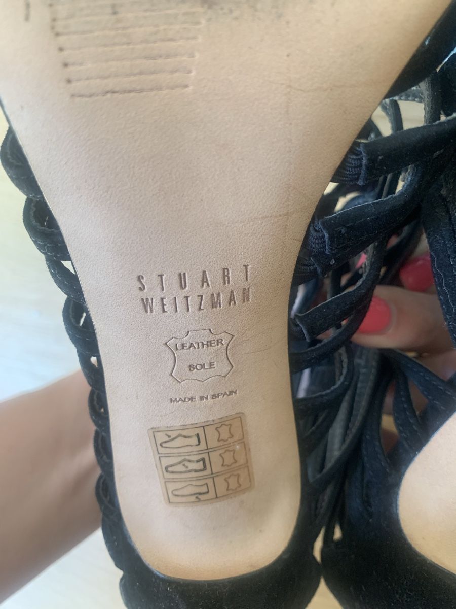 Stuart Weitzman Scarpe da donna: Stuart Weitzman schwarze High Heels aus Wildleder Gr. 38 – Nuovo (secondo la descrizione) da Regensdorf venduto da secondchancefashion 6