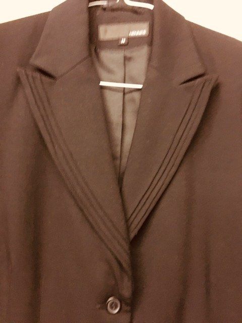 Giacche: Eleganter Damen Blazer schwarz GR 38 – Usato da Bremgarten b. Bern venduto da Milota0 1