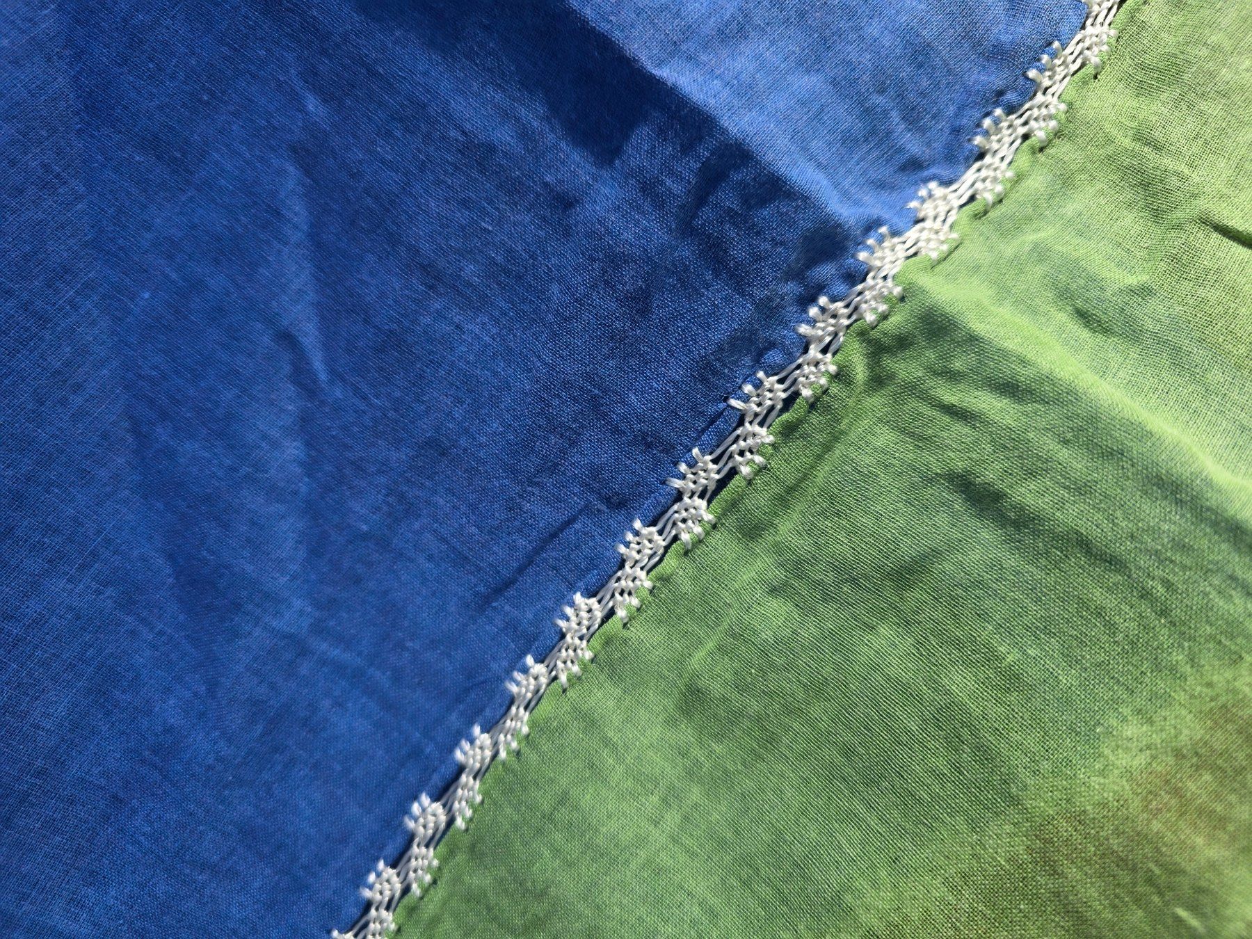 Foulard & Sciarpe: Kleidung/Schal Baumwolle bestickt – Nuovo (secondo la descrizione) da Romanshorn venduto da Rachacha 1