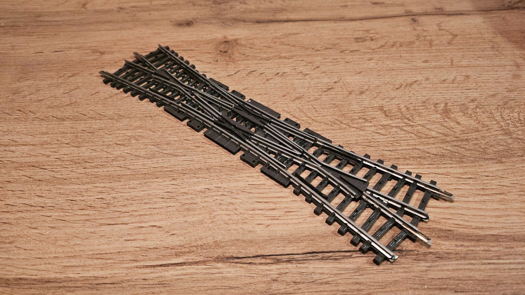 Märklin Modellini di ferrovie: Traversée jonction double élancée voie K 2275 – Nuovo (secondo la descrizione) da Les Avants venduto da Dj_tonio46 1