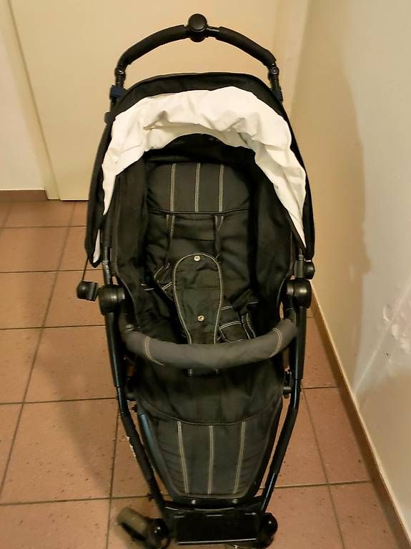 Carrozzine: Kinderwagen Buggy dunkelgrau gebraucht – Usato da Aesch BL venduto da lor_w6yy 2