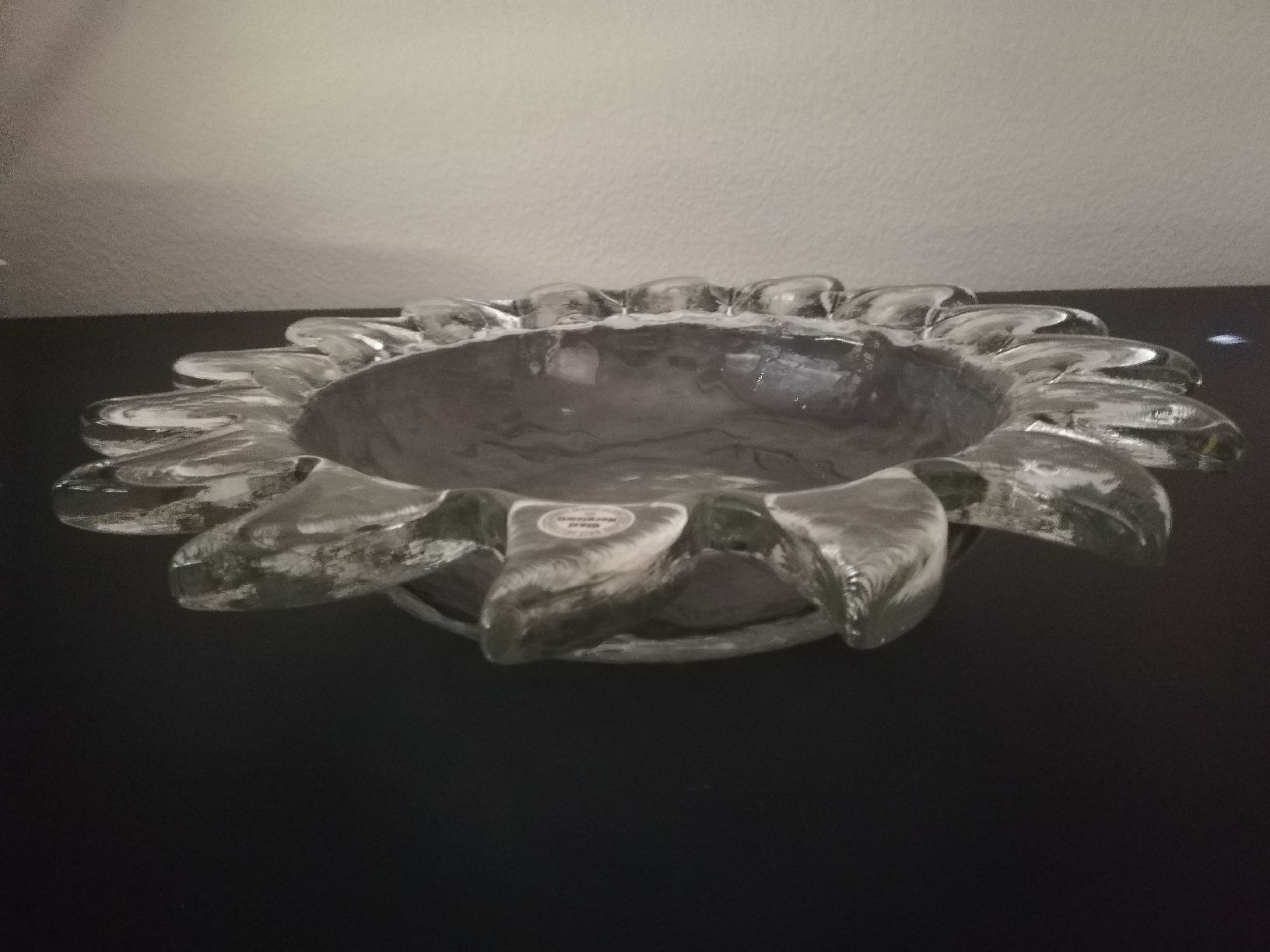 Glasi Hergiswil Ciotole: Schale Sonnenform transparent Hergiswiler Glas – Usato da Zürich venduto da 25.1212_4.14 1