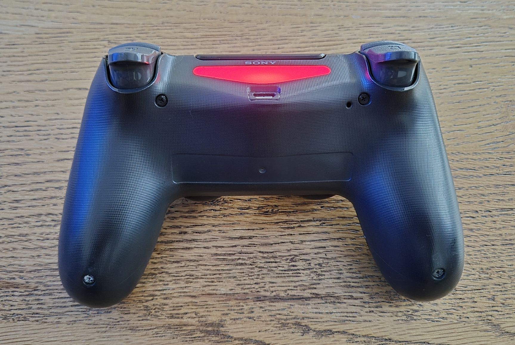Sony Controller: Sony DualShock 4 V2 Controller Schwarz – Original PS4 – Gebraucht aus Au SG von KonsoleWerk 2