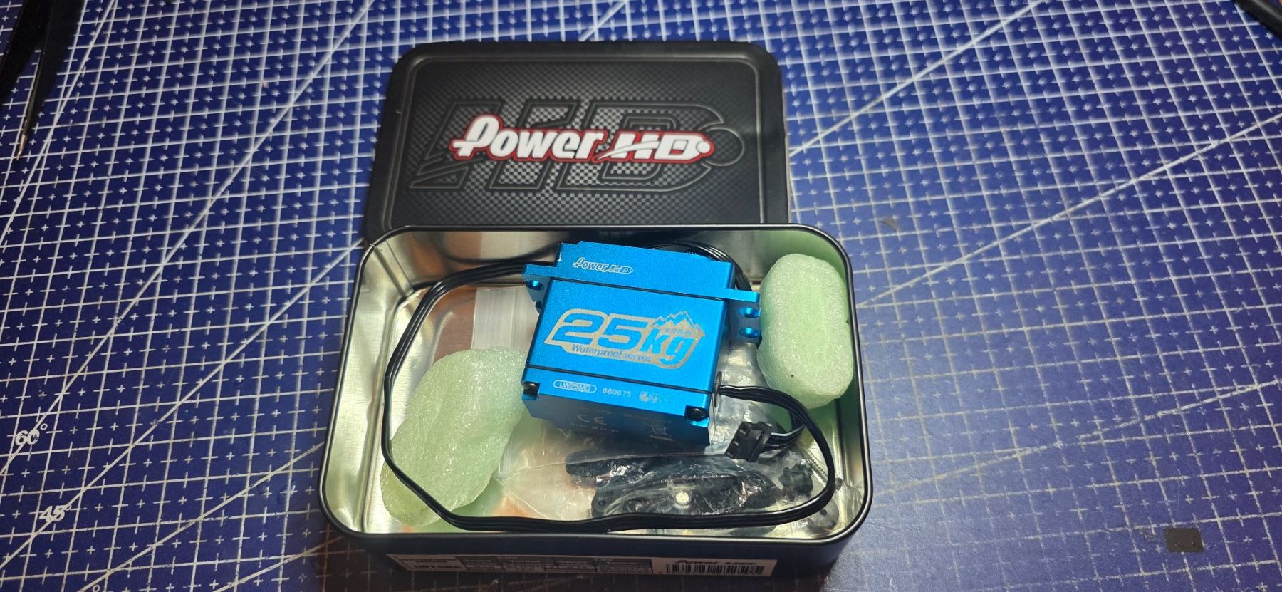 Modellismo RC: Power HD LW25KG Servo – Usato da Hochfelden venduto da Danizh0