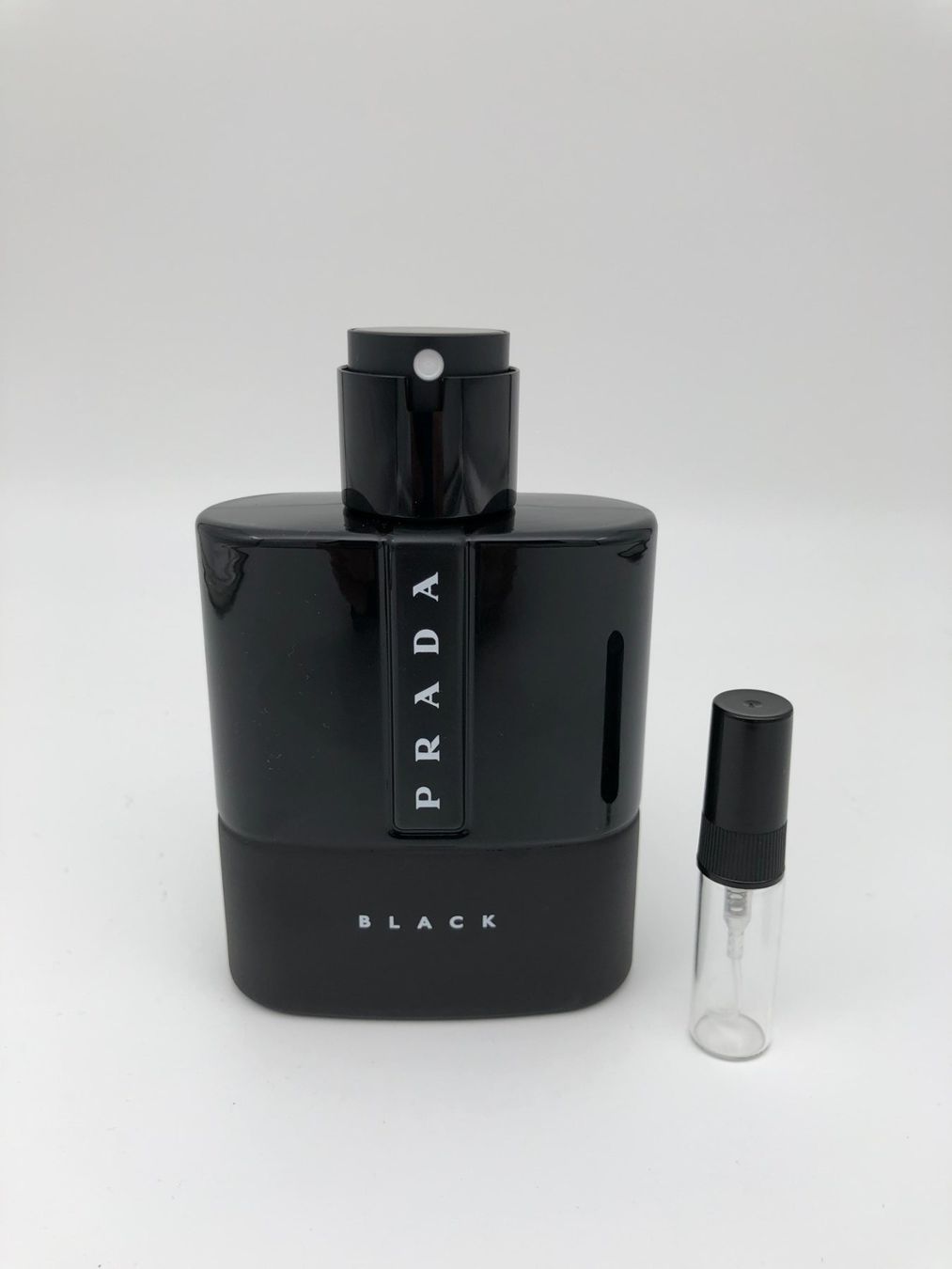 Prada Parfum & Eau de Toilette: Prada Luna Rossa Black - 3ml Abfüllung – Gebraucht aus Gasel von Alter_Ego
