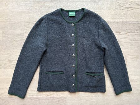 Geiger Trachten-Strickjacke aus reiner Schurwolle