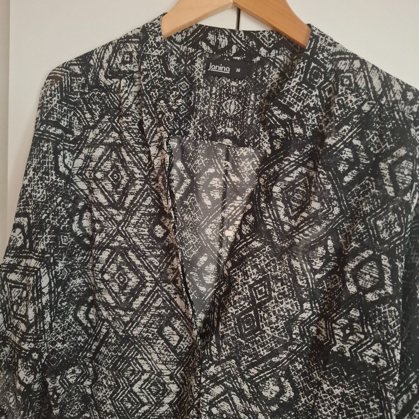 Camicette: Damen Bluse, schwarz/weiss, Gr. 36 – Usato da Sisseln AG venduto da Tropea4334 2