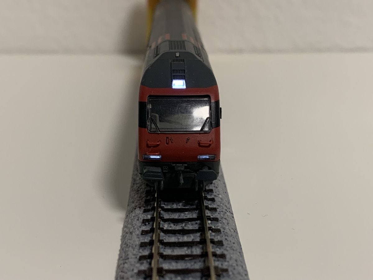 Hobbytrain Modellini di ferrovie: Hobbytrain IC2000 2.Kl Steuerwagen Spur N – Nuovo (secondo la descrizione) da Neuenegg venduto da Mazdanier 1