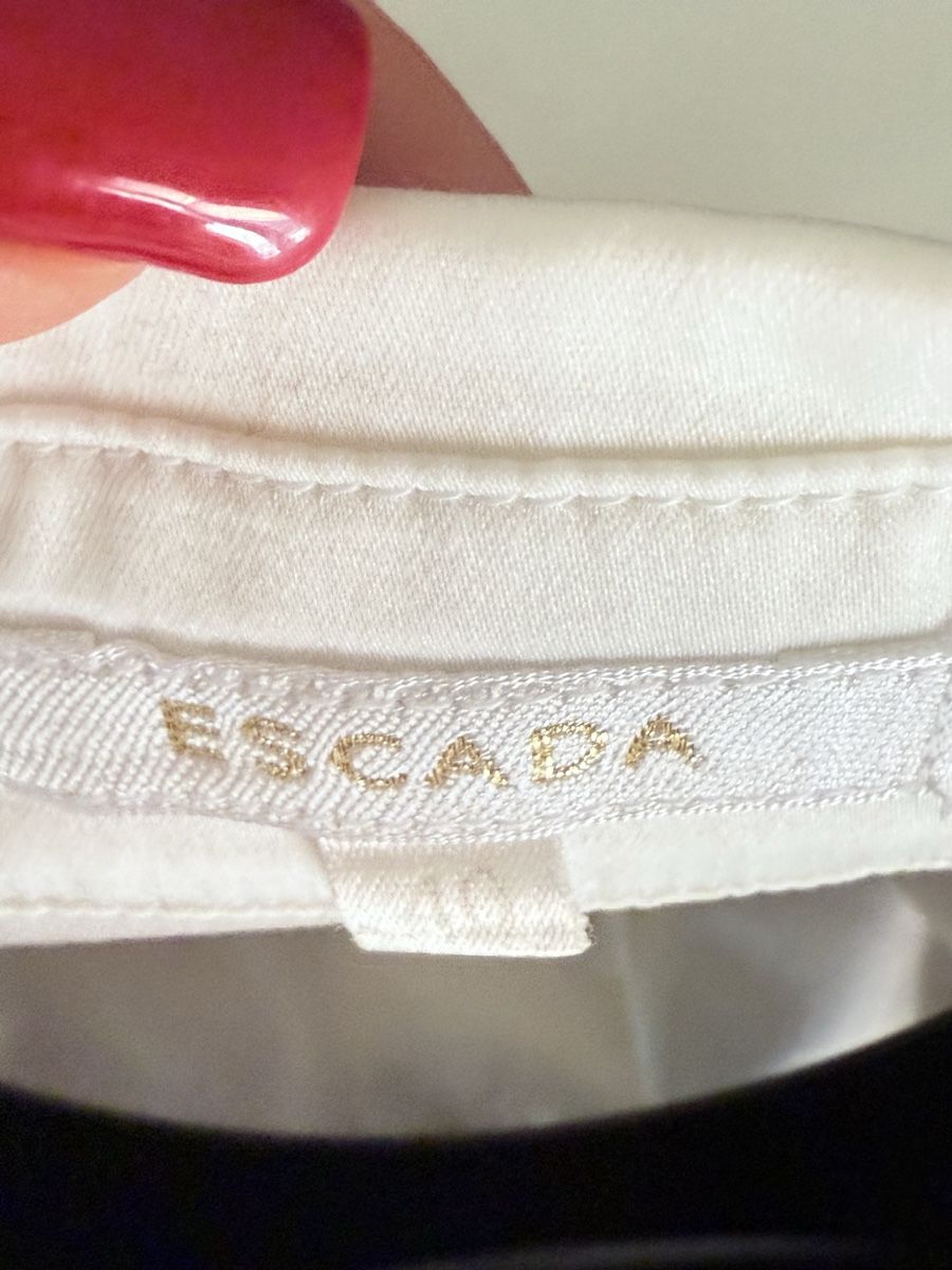 Escada Camicette: Escada chemise blanche à strass – Usato da Grône venduto da ukr_2qbg 3