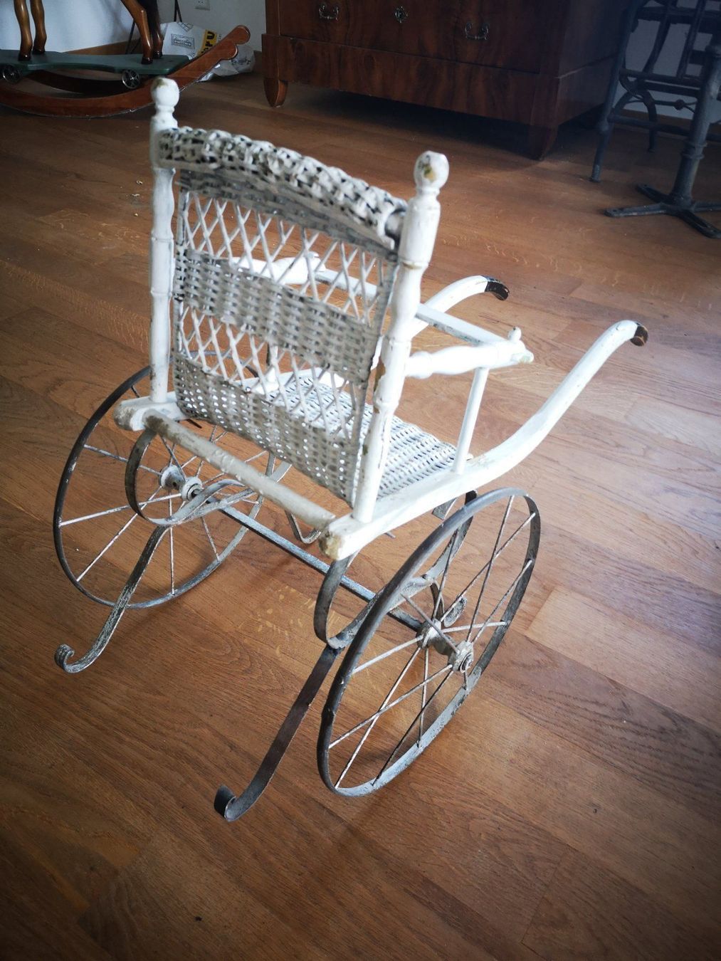 Carrozzine per bambole: Puppenwagen – Usato da Reitnau venduto da Discus6 1