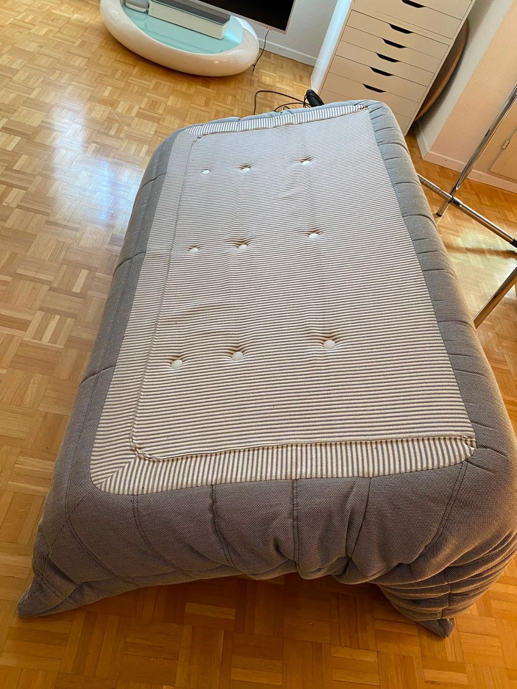Ligne Roset Divani: Ligne Roset Togo 3er Sofa – Usato da Köniz venduto da Vintagetoys 3