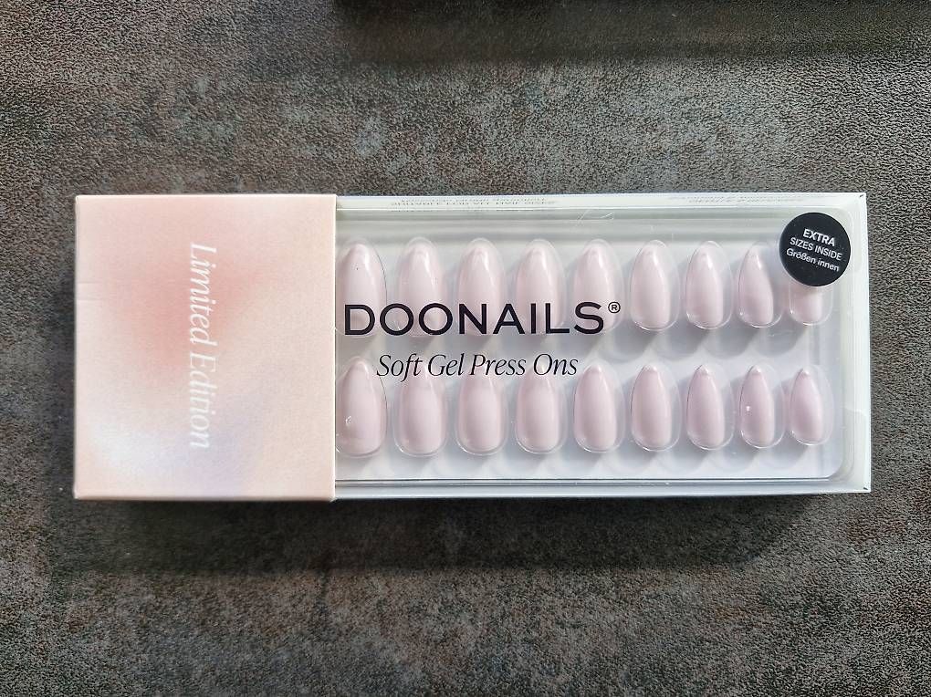 Ongles artificiels: Doonails Press on Nails – Neuf avec emballage d'origine à Zufikon par Matti88 3