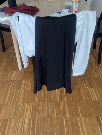 ARMEDANGELS Damen Rock schwarz Groesse S neuwertig