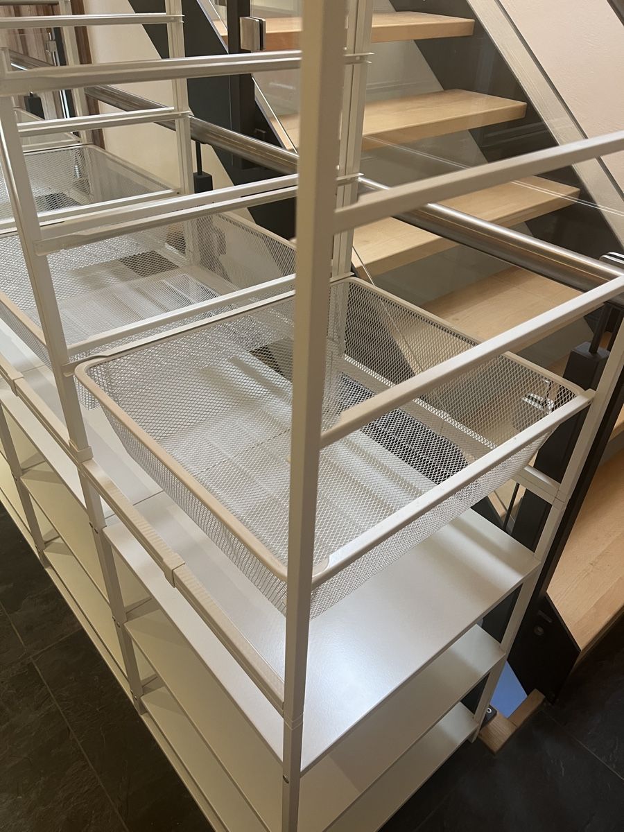 Ikea Guardaroba: Ikea Jonaxel Regalsystem – Usato da Niedermuhlern venduto da GZA10 1