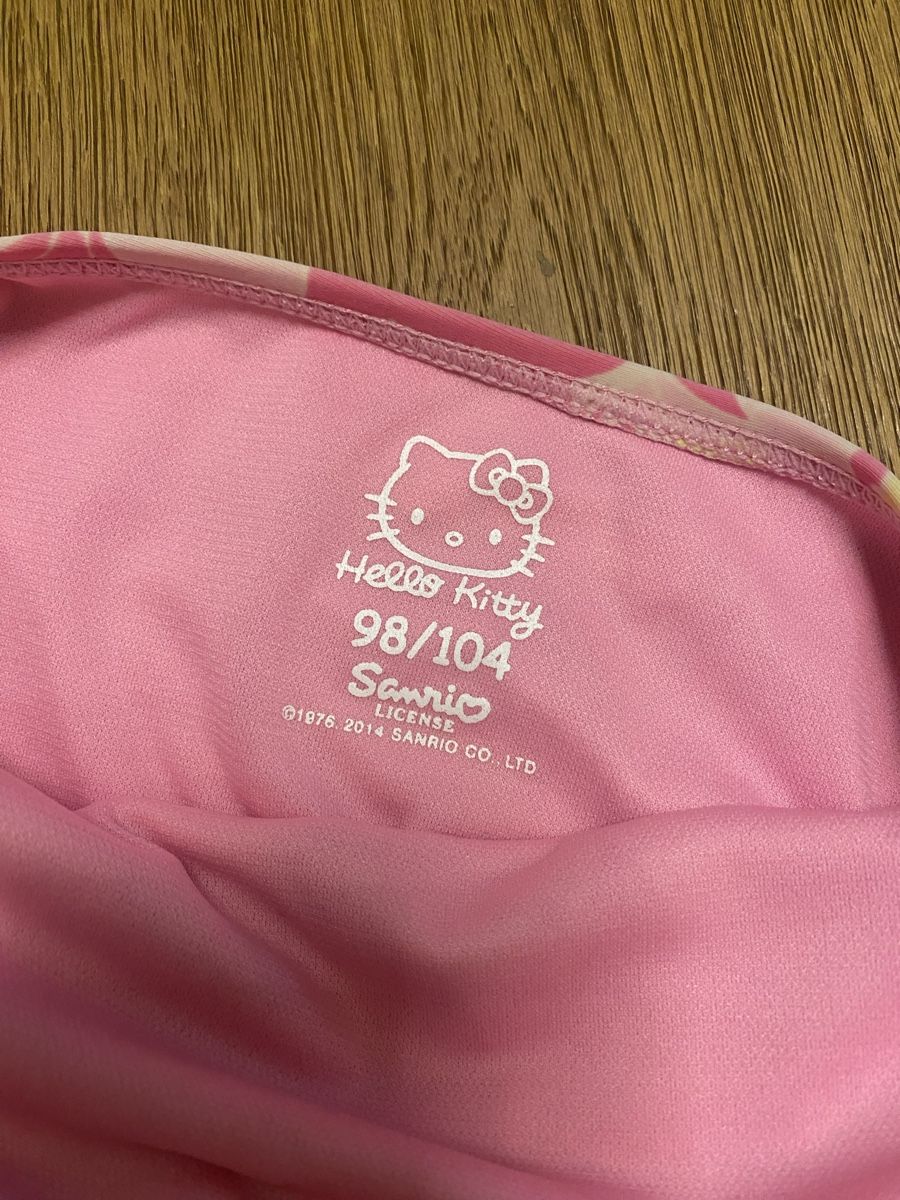 Maillots de bain: Badeanzug Hello Kitty Grösse 98/104 – D'occasion à Neerach par Sixtine 2