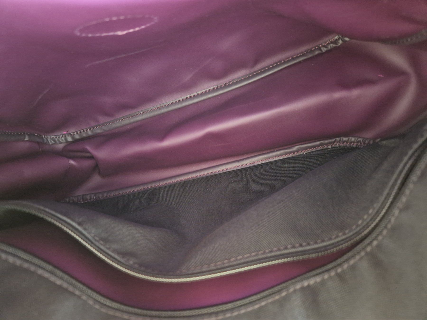 Longchamp Borse da donna: LONGCHAMP Umhängetasche – Usato da Möhlin venduto da Cloudy73 4