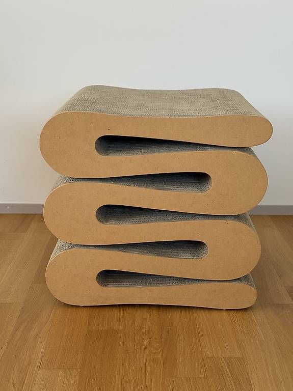 Vitra Sedie: Vitra Wiggle Side Chair & Wiggle Stool Set  Frank Gehry – Usato da Zürich venduto da ljjud 4