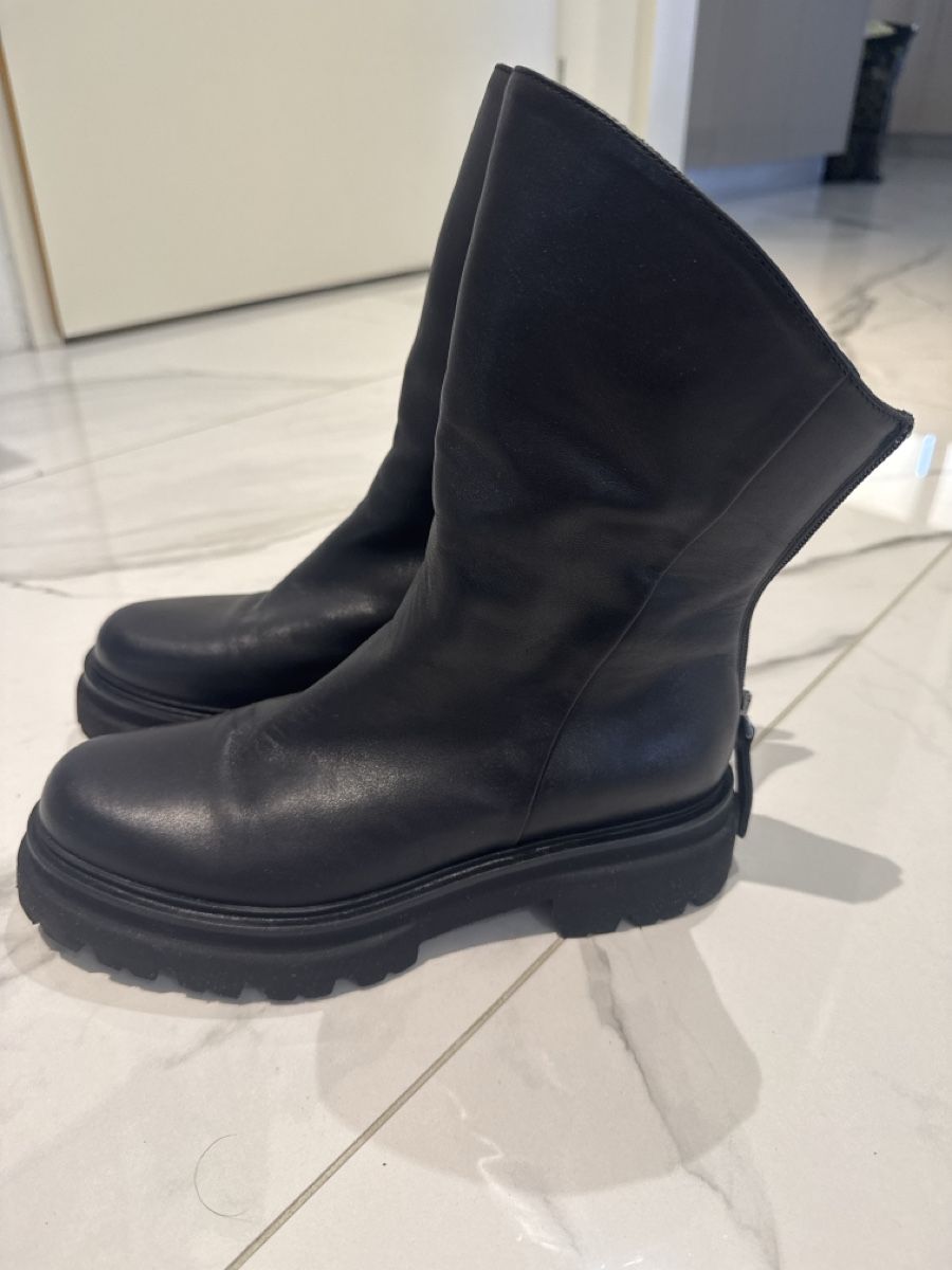 Damenschuhe: THEA MIKA Stiefeletten GR. 38 – Gebraucht aus Füllinsdorf von silberstern110