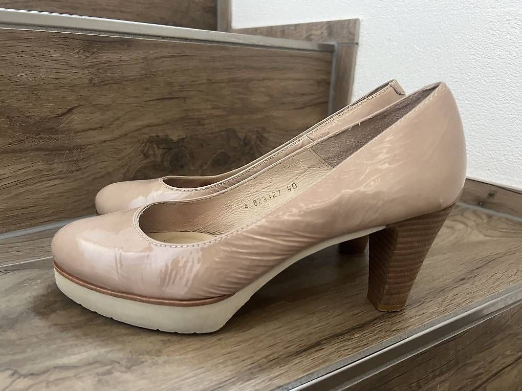 Damenschuhe: Pumps / Loafer – Gebraucht aus Schnottwil von pacha08 1