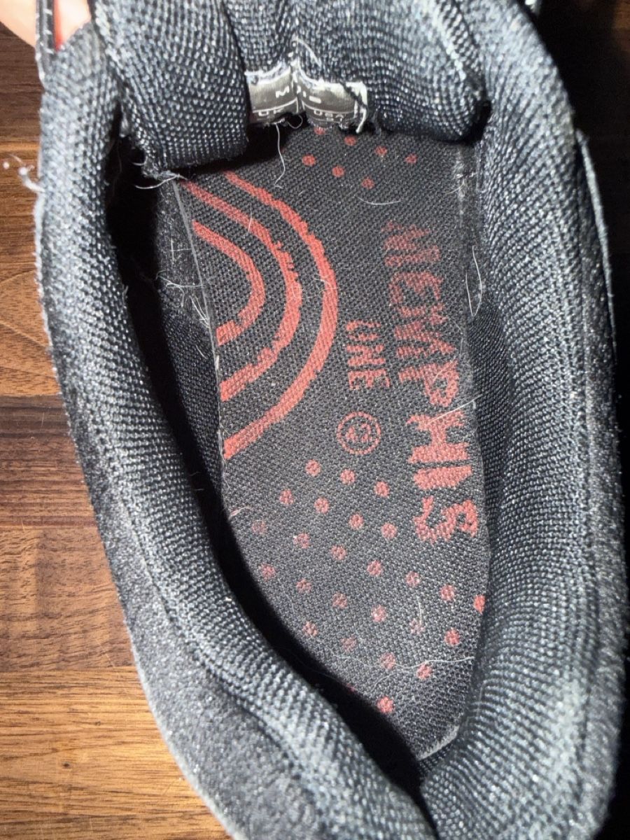 Scarpe da uomo: Wanderschuhe Memphis One wasserdicht Grösse 42 – Usato da Winterthur venduto da Winti_Deal 2