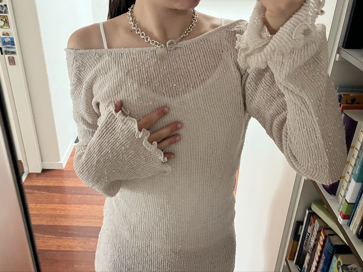 Vestiti: Backless beige mini dress, ruffled sleeve – Usato da Cham venduto da max_q5dz 1