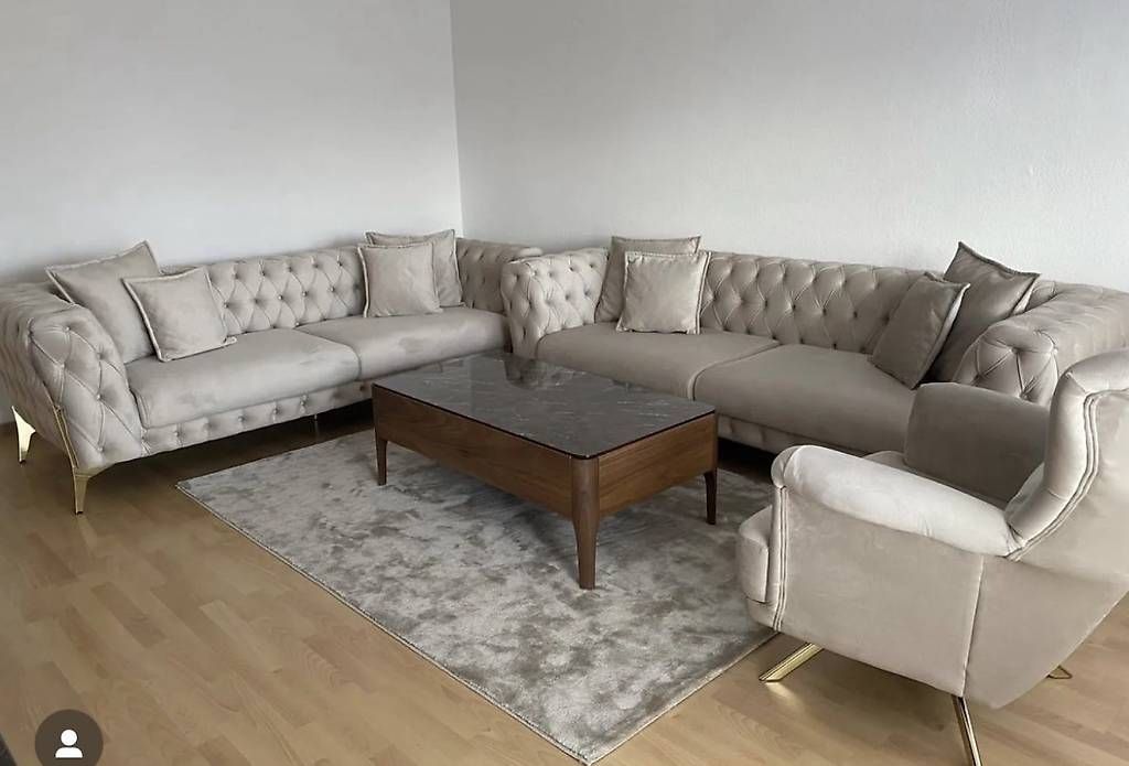 Divani: Chesterfield Sofa-Set. Preis verhandelbar.  – Usato da Niederhasli venduto da lir_c78k