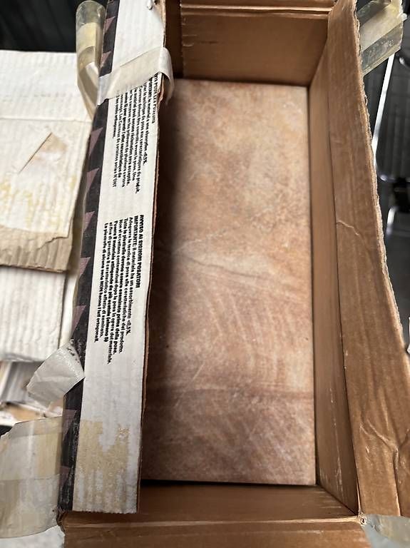 Rivestimenti per pavimenti: Florim Fliesen Platten verschiedene Grössen – Usato da Flums venduto da Limatools 1