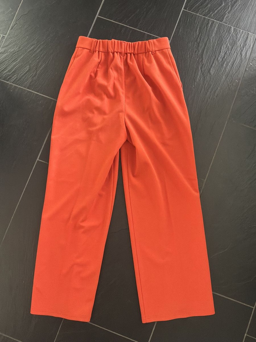 Hosen: Bundfaltenhose mit Elast, orange, Gr. 38/M SOMMERAKTION – Neu (gemäss Beschreibung) aus Bremgarten AG von Belana0 1