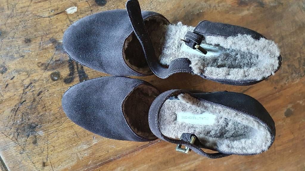 Scarpe da donna: Lederabsatzschuhe mit Fell Gr.39 – Usato da Oberrieden venduto da Taramara 2