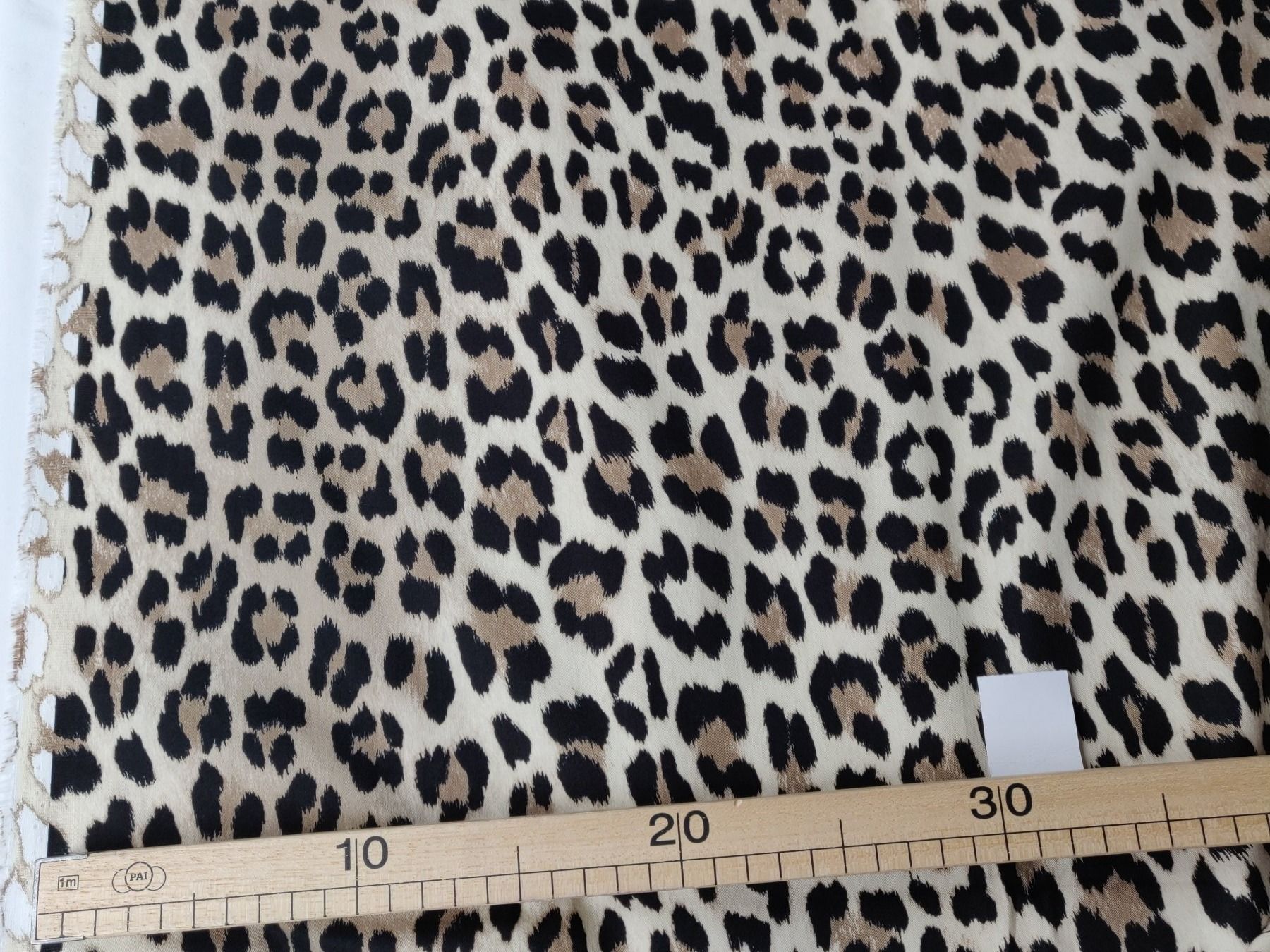 Tessuti: Designer Baumwolle Elastan 1.60x1.40m Leopardo – Nuovo (secondo la descrizione) da Lufingen venduto da Voyager7 5