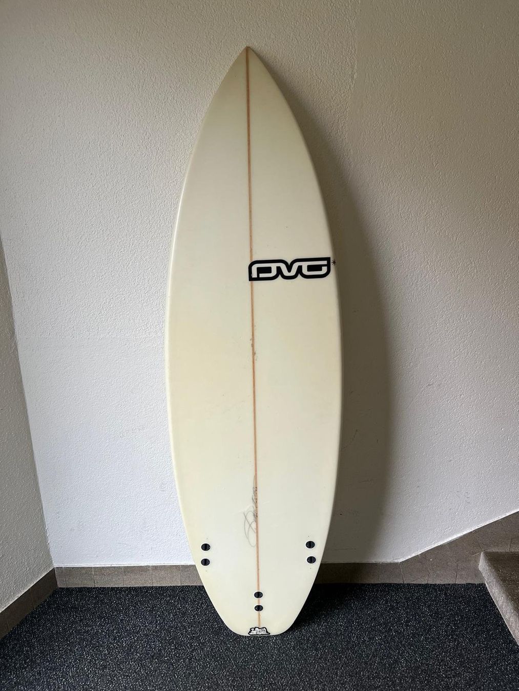 Surfboards & Schwimmbrette: DVG 5'7 Surfboard – Gebraucht aus Zürich von Taj137 1