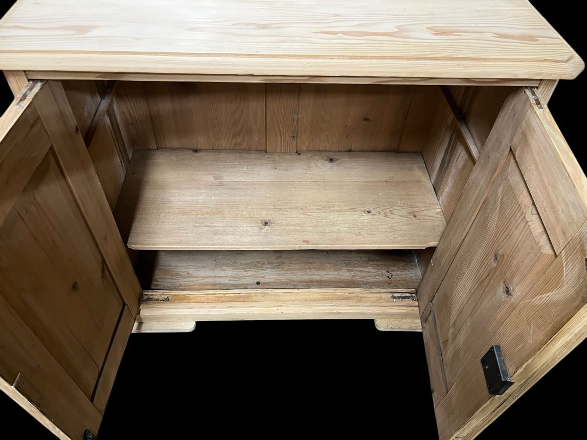 Credenze: Antikes Buffet aus dem Toggenburg – Usato da Ottikon venduto da san_w99n 4