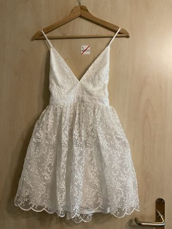 Weisses Kleid