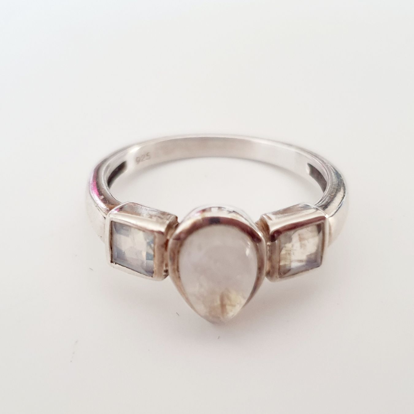 Anelli: Mondstein Ring 925 Sterling Silber, Gr 19mm – Usato da Kreuzlingen venduto da Wunderkiste123 4